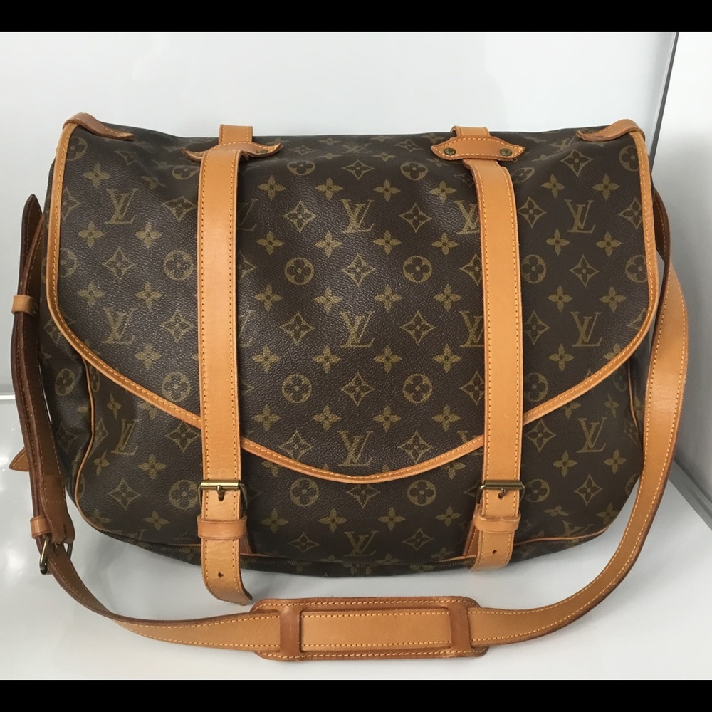 Louis Vuitton Malletier 1989 Vintage Saumur 43